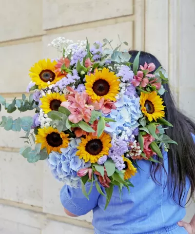 BOUQUET DE FLORES - MIRAMAR BOUQUET DE FLORES - MIRAMAR
