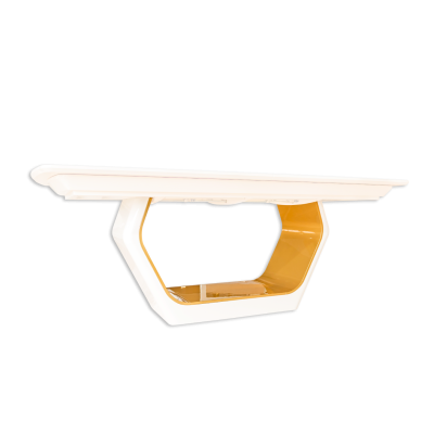 Mesa moderna com tampo branco e base bege em forma hexagonal