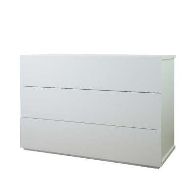 Cômoda branca minimalista com três gavetas
