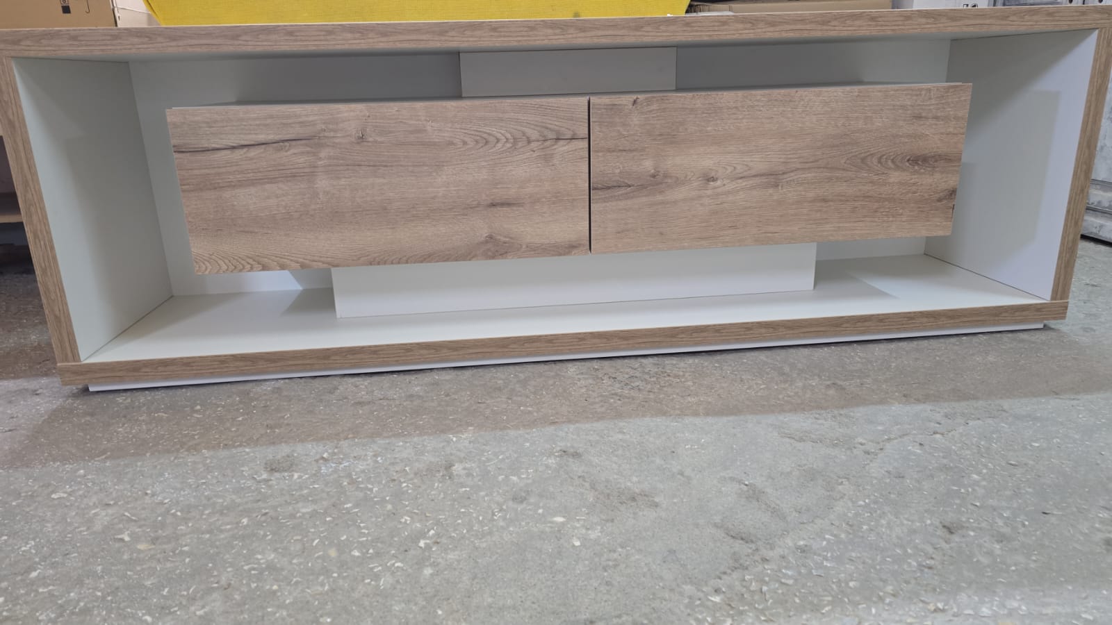 M&#x00F3;vel&#x20;de&#x20;TV&#x20;Linha&#x20;Cl&#x00E1;udia