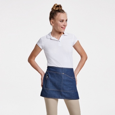 Avental curto em tecido ganga