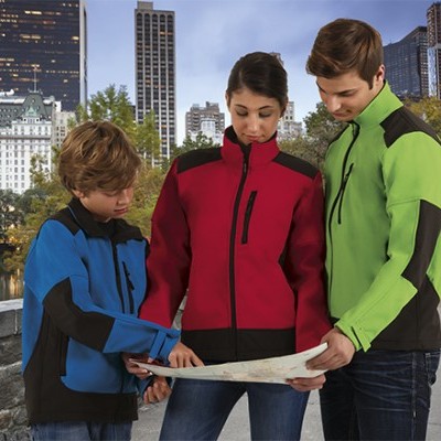 Casaco Softshell 85% Poliéster, 10% PU, 5% Elastano