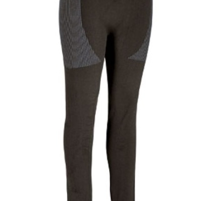 Calças térmicas criança 75% poliester 17 Poliamida 8% elastano 320 Grs.