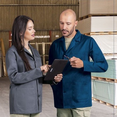 Bata curta sarja 65% poliéster 35% algodão