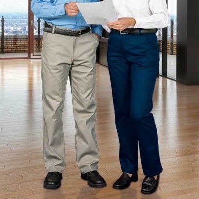 Calça chino  95% algodão, 5% elastano