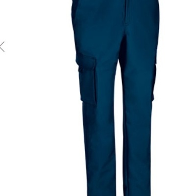 Calças elásticas multibolsos 50% poliamida 40% poliester 10% elastano 200Grs.