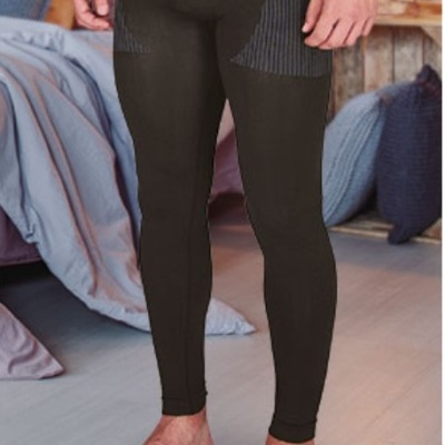 Calças térmicas 75% poliester 17 Poliamida 8% elastano 320 Grs.