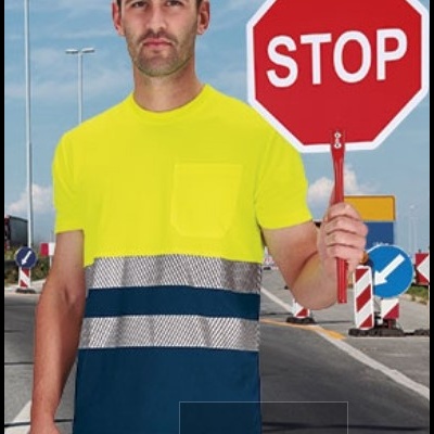 T-shirt bicolor de Alta Visibilidade, manga curta e bolso 100% Poliester 145Grs.