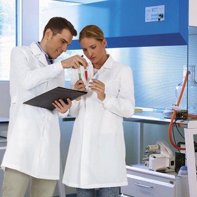 Bata Sarja 65% Poliéster, 35% Algodão