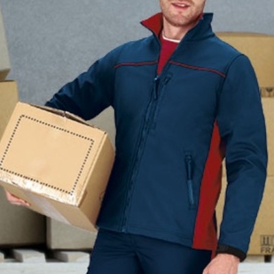 Forro polar bicolor com bolsos