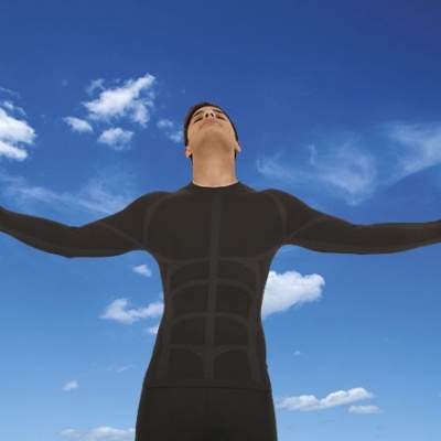 T-Shirt Segunda Pele  90% Poliamida 10% Elastano