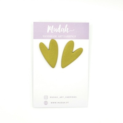 Corações pequenos - verde azeitona com textura