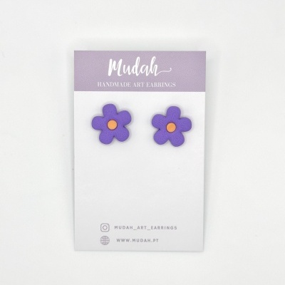 Flor pequena - lilás escuro e coral