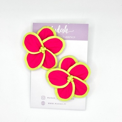 Flor grande - rosa choque e verde lima