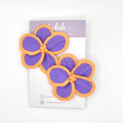 Flor grande - lilás escuro e coral