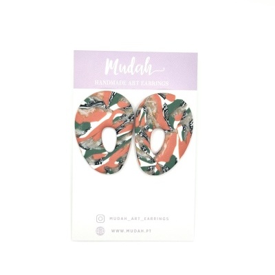 Brincos padrão abstrato