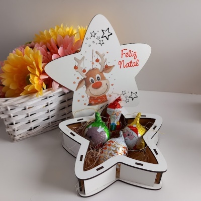 Caixa estrela com chocolates