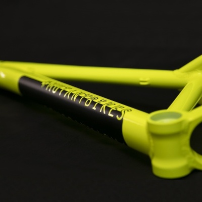 PETYAN FRAME 26" PETYAN FRAME 26"