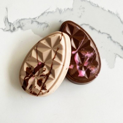 Forma de chocolate especial 3 partes - ovo tablete 3D