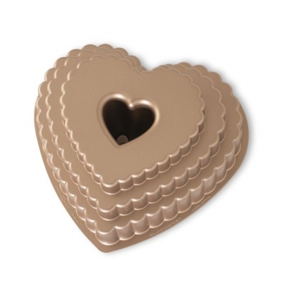 Forma Tiered Heart Bundt Pan - Nordic Ware