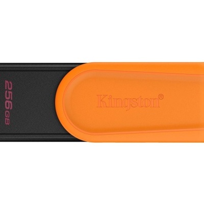 Pen USB Kingston preto e laranja 256GB