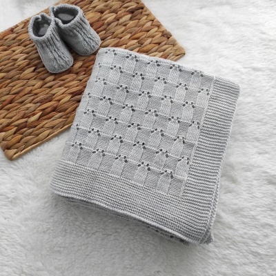 Xaile Roseline Cinza