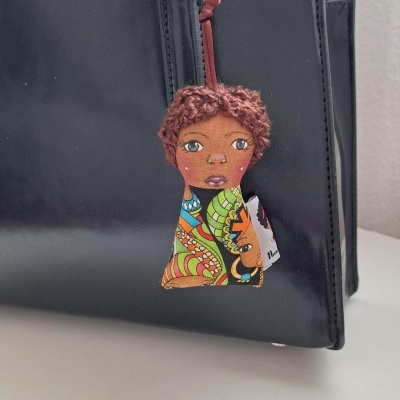 Porta-Chaves Boneca – Energia Africana
