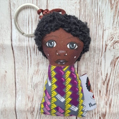 Porta-Chaves Boneca - Elegância Afro