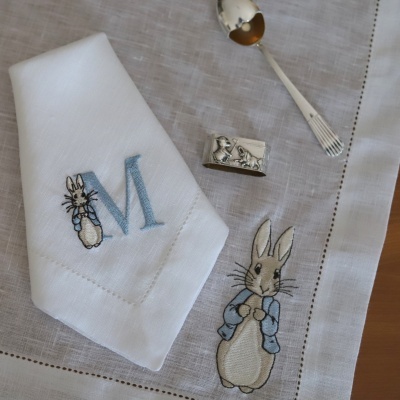 Conjunto de Individual e Guardanapo Peter Rabbit e/ou Flopsy Rabbit