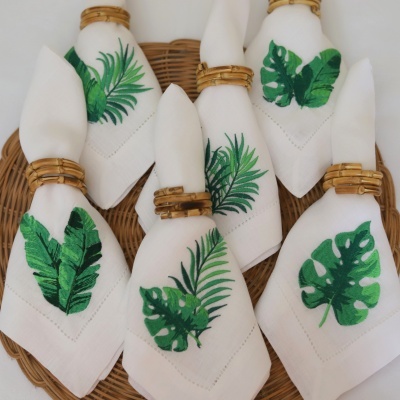 Conjunto de 4 Guardanapos Folhas Tropicais