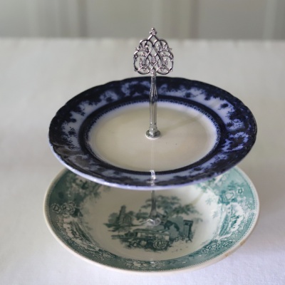 Fruteira de 2 andares Loiças Antiga Fábrica de Sacavém