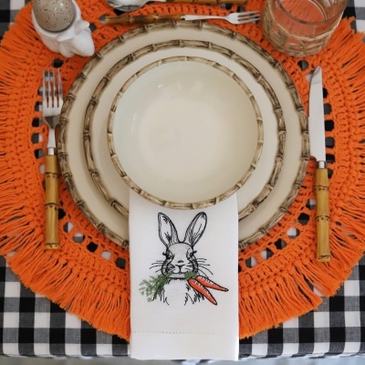 Conjunto de 4 Guardanapos Coelho com Cenoura