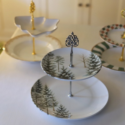 Fruteira de 2 andares Quebra-Nozes