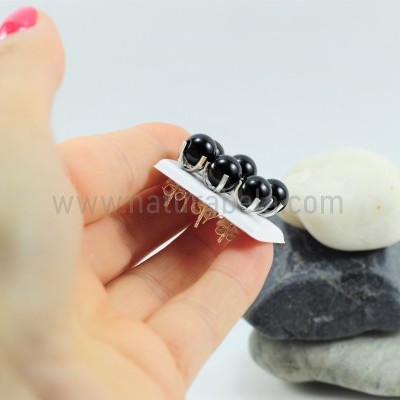 Brincos em prata com Bola 8mm de Turmalina Negra GARRA Brincos em prata com Bola 8mm de Turmalina Negra GARRA