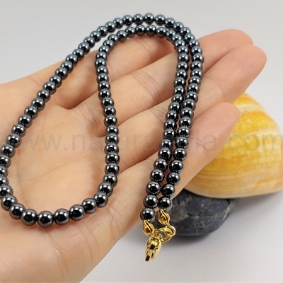Colar em Hematite bolas 4mm