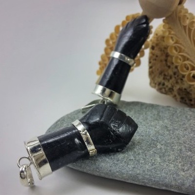 Figa grande de Turmalina Negra Figa grande de Turmalina Negra