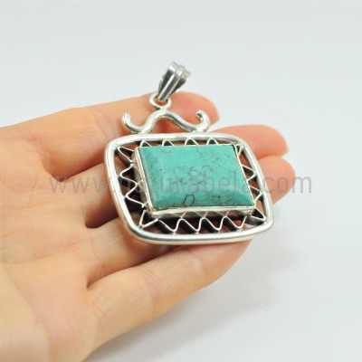 Pendente em Prata com Turquesa
