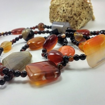 Colar comprido de Ágata