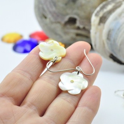 Brincos Madrepérola Prata Brincos Madrepérola Prata