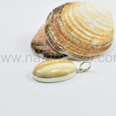 Pendente em prata lisa Oval de Ágata Rendada Pendente em prata lisa Oval de Ágata Rendada