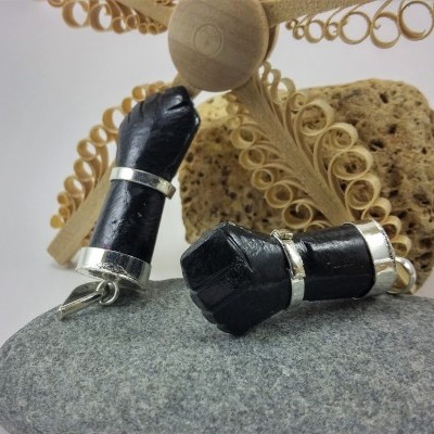 Figa grande de Turmalina Negra Figa grande de Turmalina Negra