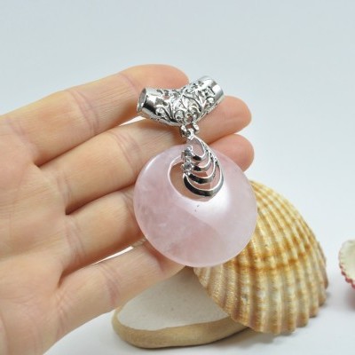 Pendente de quartzo rosa com cilindro filigrana Pendente de quartzo rosa com cilindro filigrana