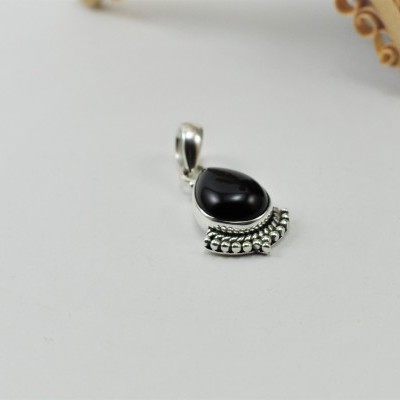 Pendente lágrima em Prata com ONIX Pendente lágrima em Prata com ONIX