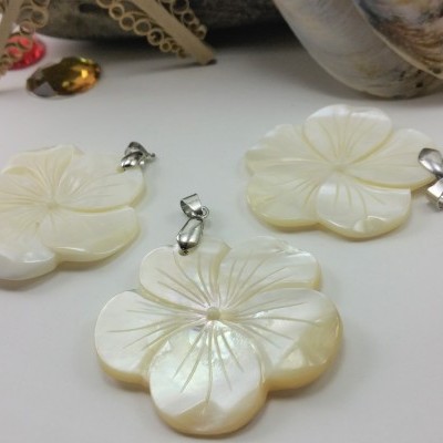 Pendente Madrepérola Flor