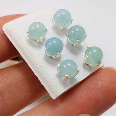 Brincos em prata com Bola de Água marinha 6mm Brincos em prata com Bola de Água marinha 6mm