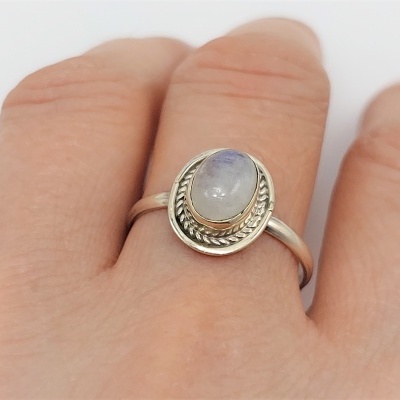Anel em Prata com Pedra da Lua