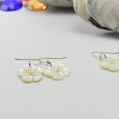 Brincos Madrepérola Prata Brincos Madrepérola Prata