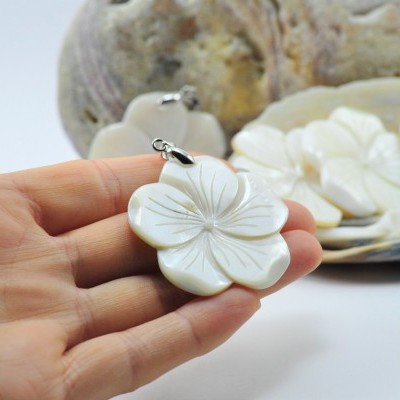 Pendente Madrepérola Flor