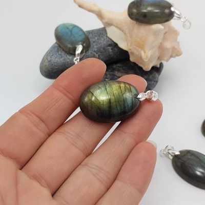 Pendente Labradorite em Prata Pendente Labradorite em Prata