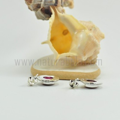 Brincos em Prata com Rubi Brincos em Prata com Rubi